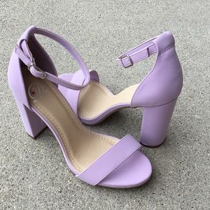 lilac chunky heels